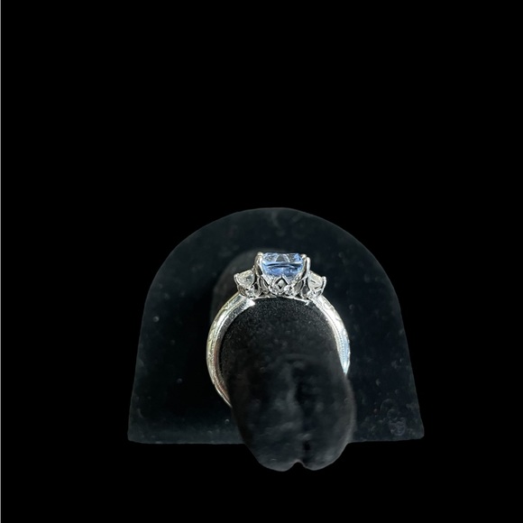 Tacori for Diamonique ring size 6 price is firm ring is rare - Picture 4 of 6